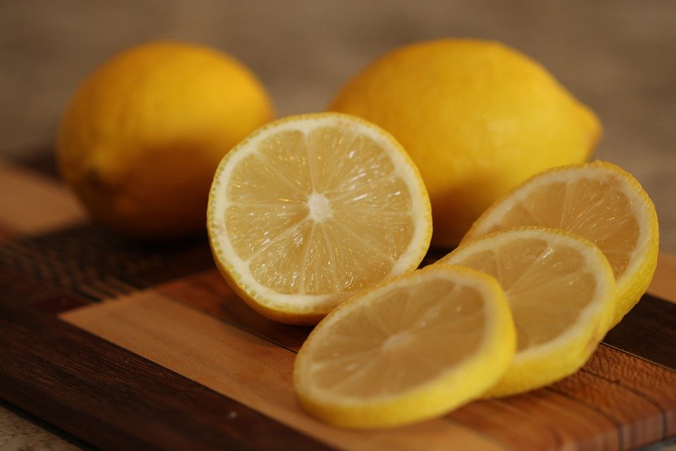 فوائد الليمون في التخسيس